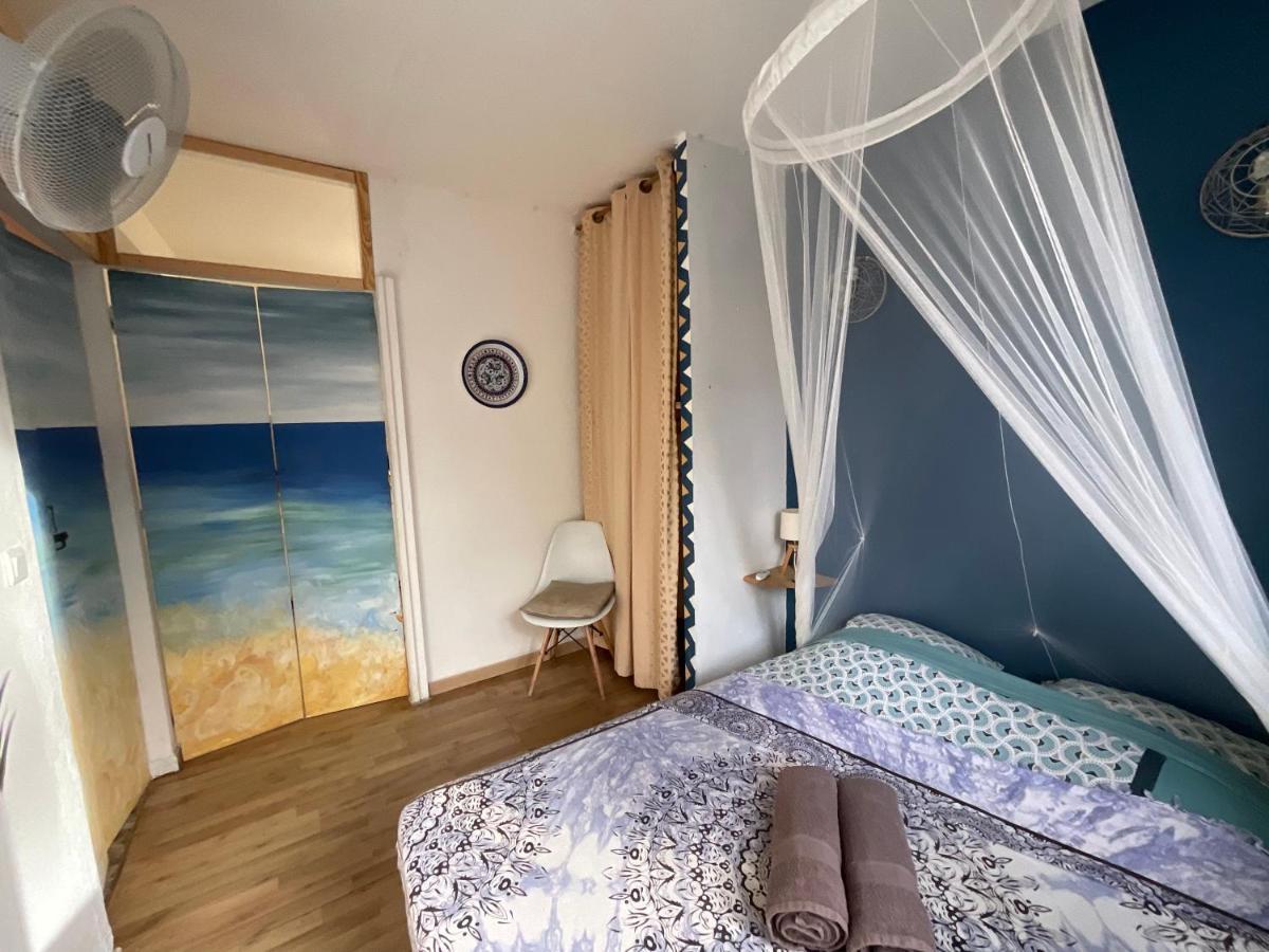 Bungalows Les Vagues Abondes Villa Sainte-Anne  Buitenkant foto
