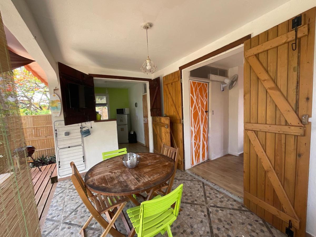 Bungalows Les Vagues Abondes Villa Sainte-Anne  Buitenkant foto