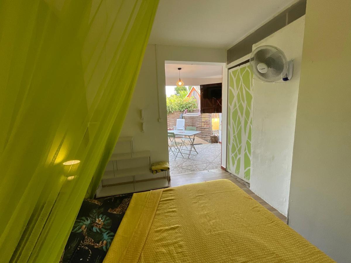 Bungalows Les Vagues Abondes Villa Sainte-Anne  Buitenkant foto